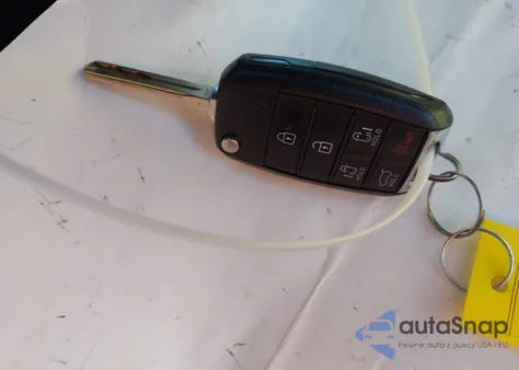 2015 Kia Sedona Lx из США, поврежденный, VIN KNDMB5C15F6074131